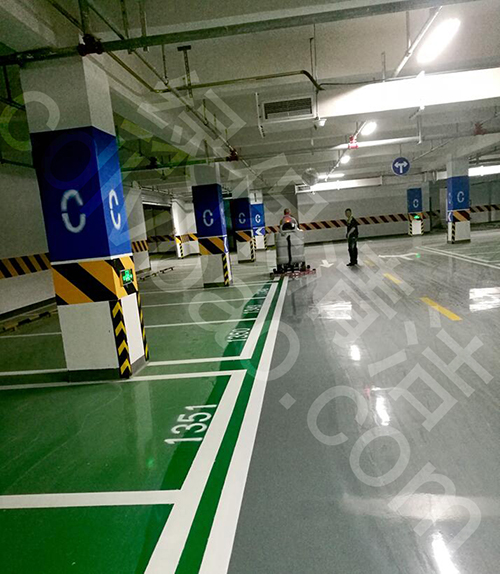 駕駛式洗地機 駕駛式洗地機